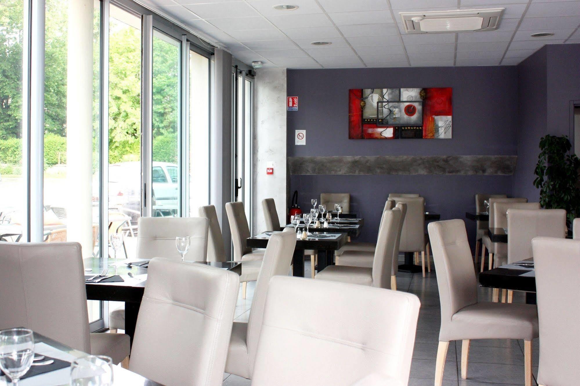 Hotel Le Midi Montaigu-de-Quercy المظهر الخارجي الصورة